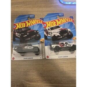 Hot Wheels '20 Jeep Gladiator Baja Blazers 1:64 Black White Diecast Pickup 2021